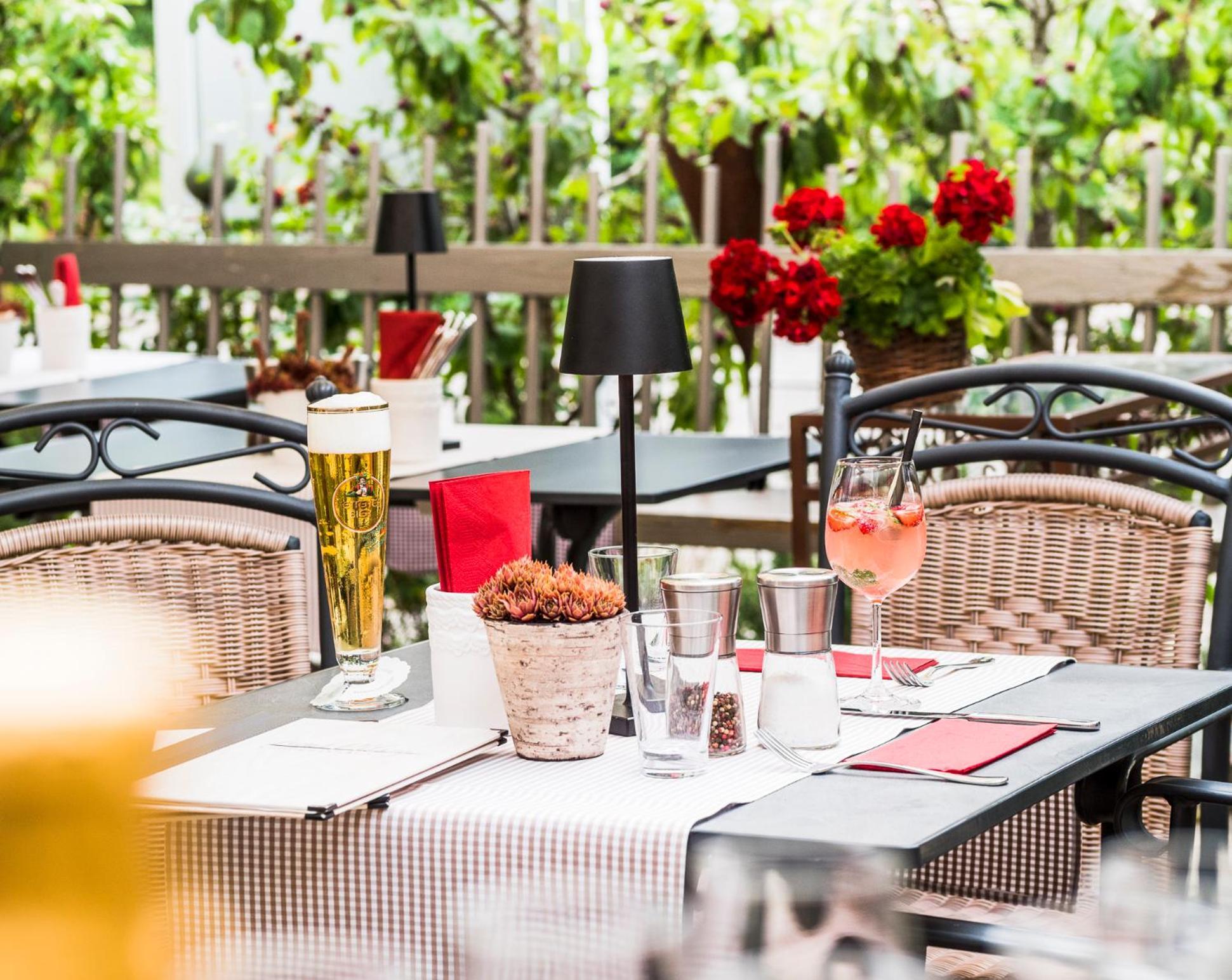 צל אם האמרשבאך Landhotel Gasthaus Zum Pflug מראה חיצוני תמונה