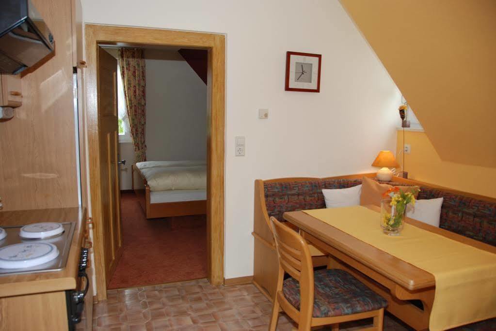 צל אם האמרשבאך Landhotel Gasthaus Zum Pflug מראה חיצוני תמונה
